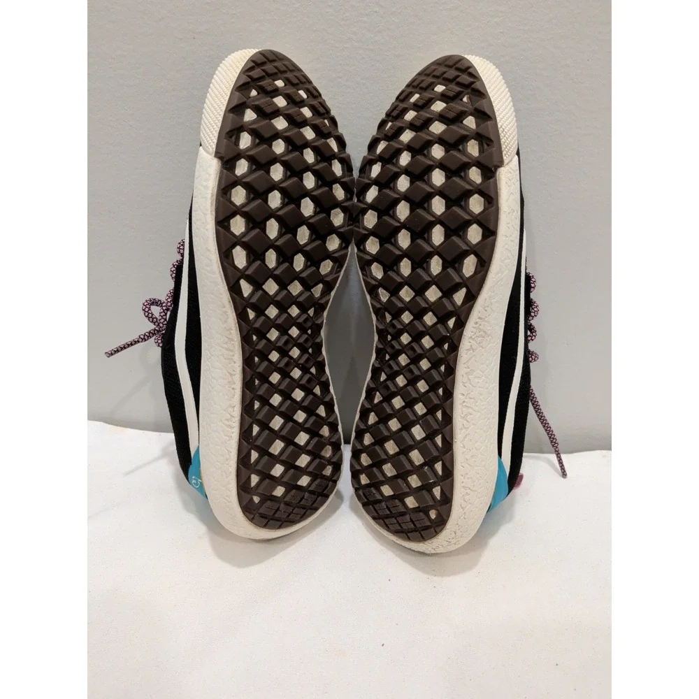 VANS UltraRange Exo, Women's Size 7 Multi  Black White Blue Pink  721158